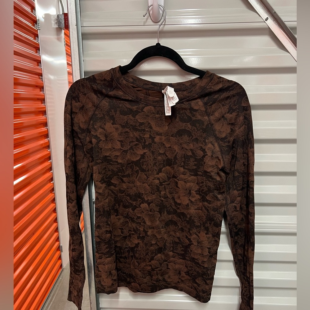 Athleta Workout Top